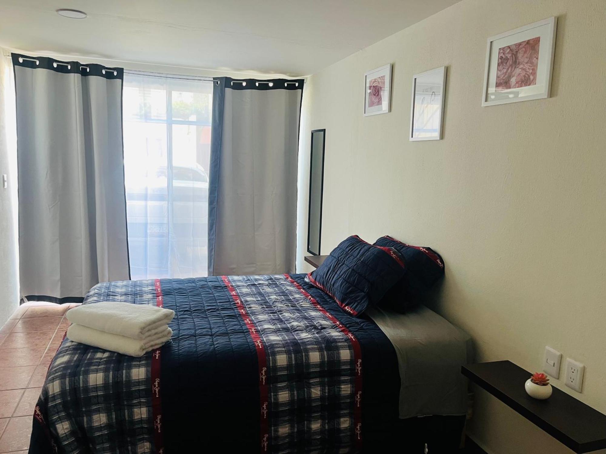 Homestay Ejecutiva En Perinorte Mexico City
